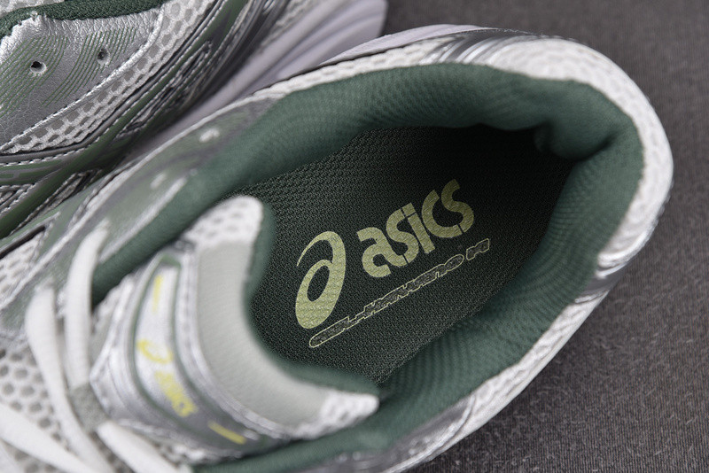 ASICS Gel Kayano 14