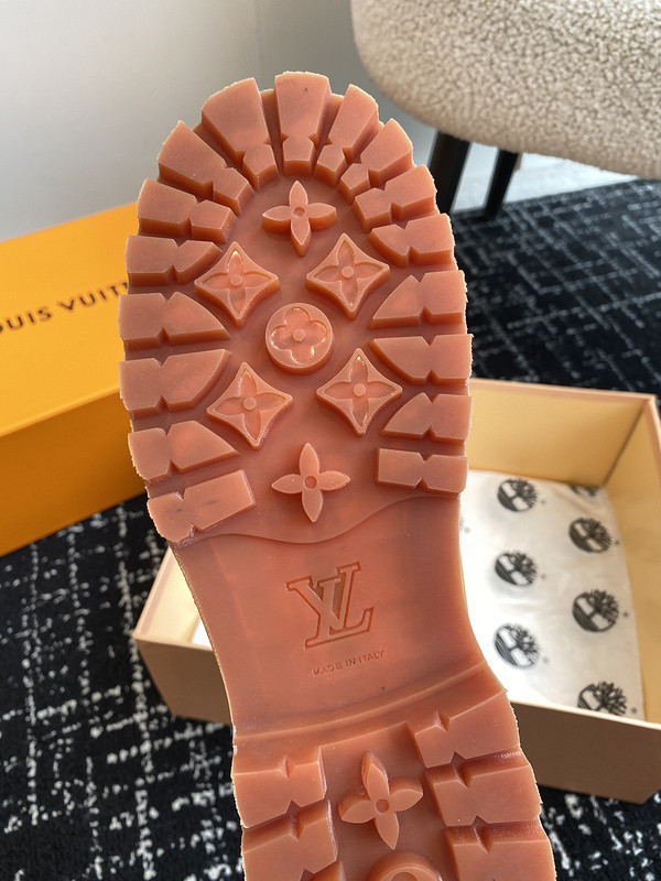 LVT BOOTS