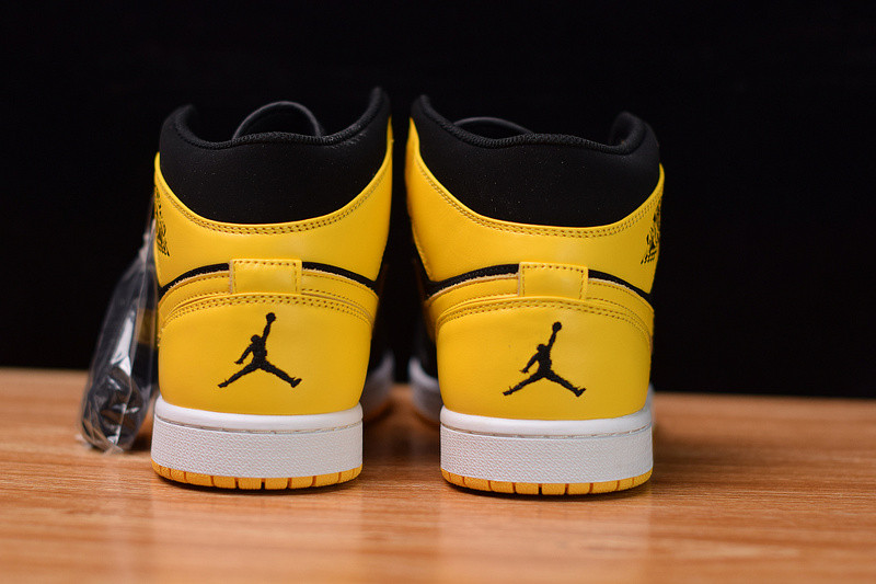 AIR JORDAN 1 MID "NEW LOVE 2017 RELEASE" 554724-035