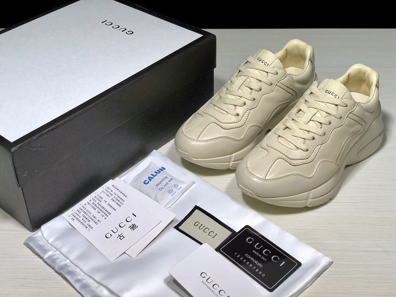 GUC RHYTON VINTAGE TRAINER SNEAKER 498916 A9L00 9523