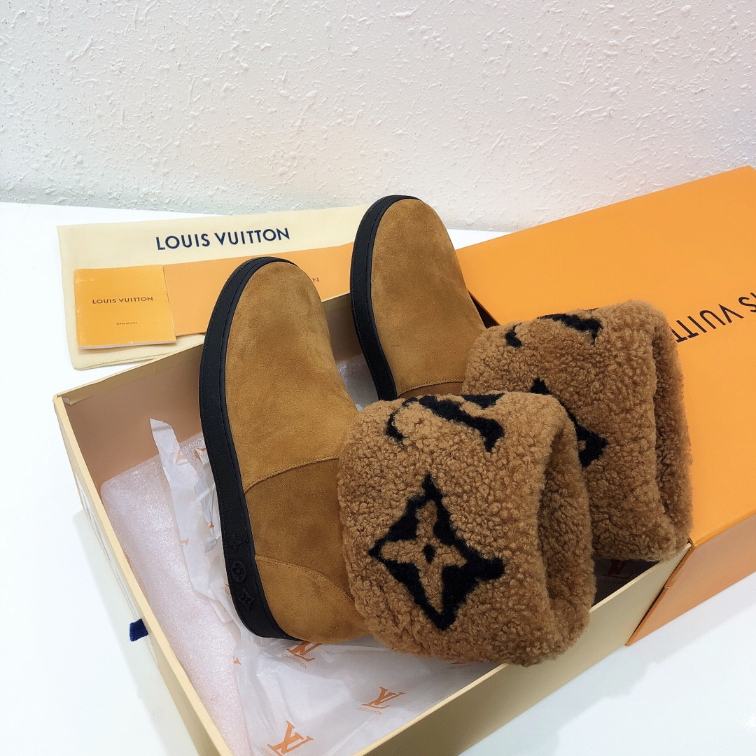 LVT BOOTS