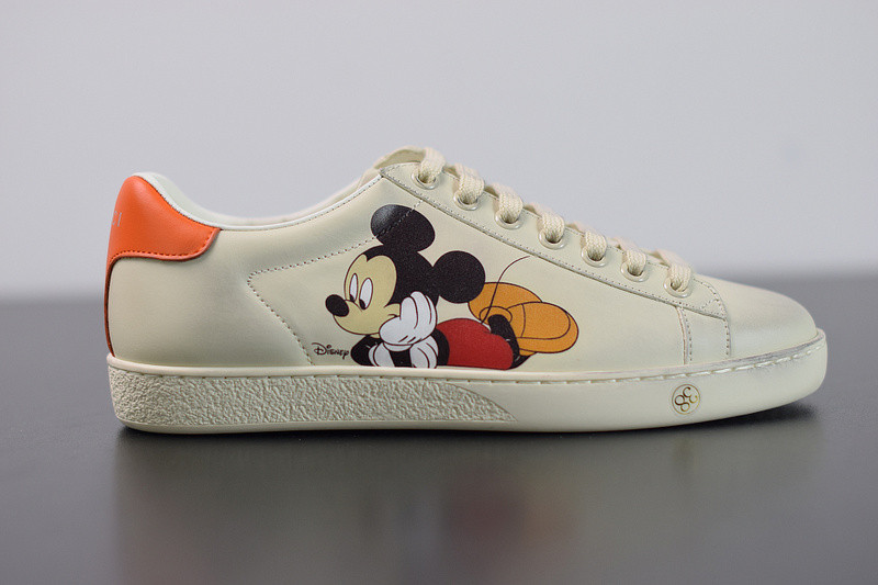 G*u*i ace embroidered low-top sneaker