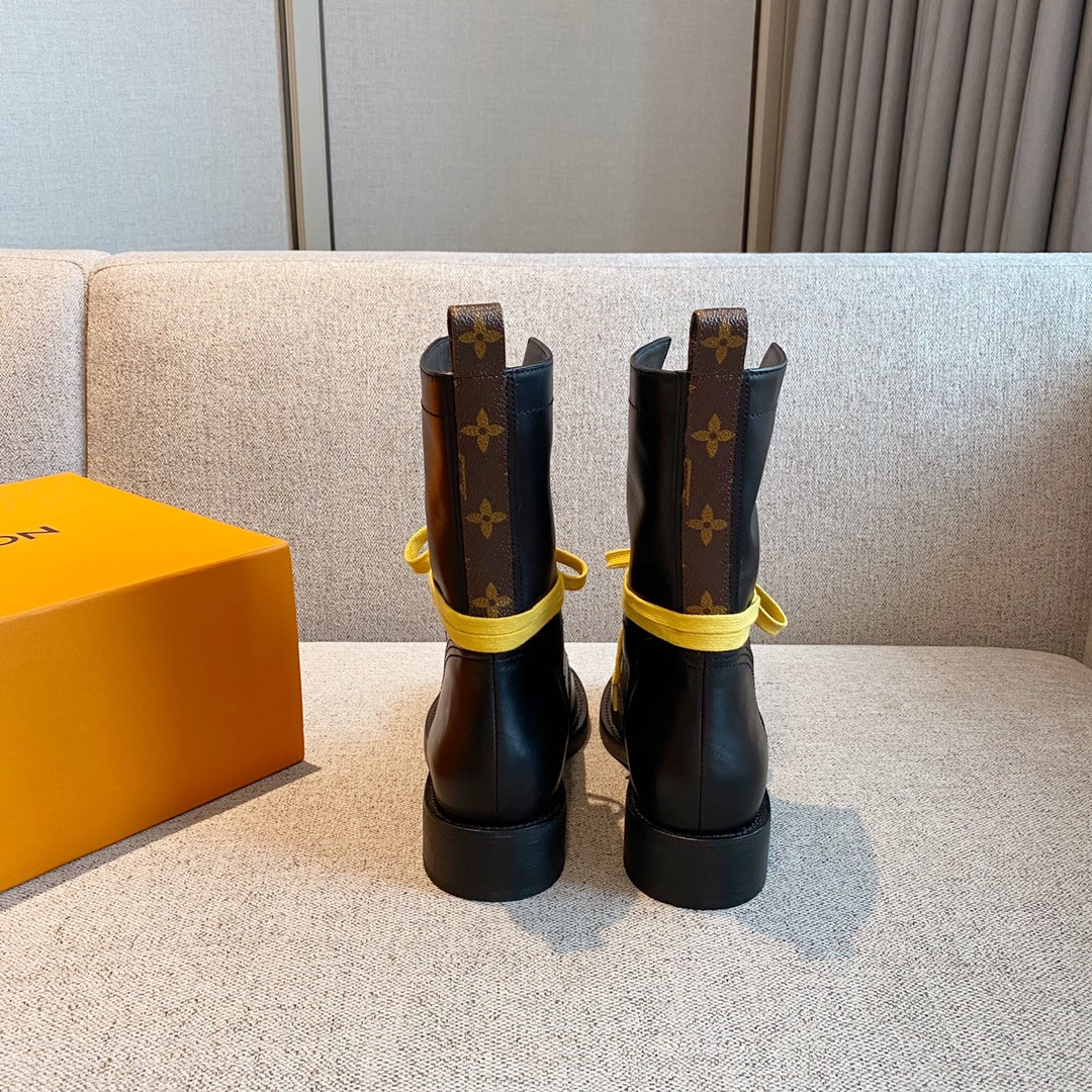 LVT BOOTS