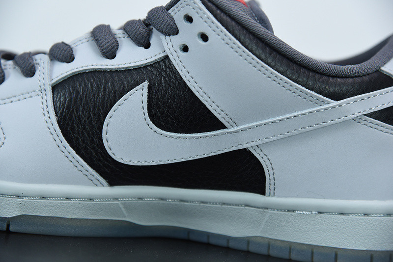 ATLAS X DUNK LOW PREMIUM SB 