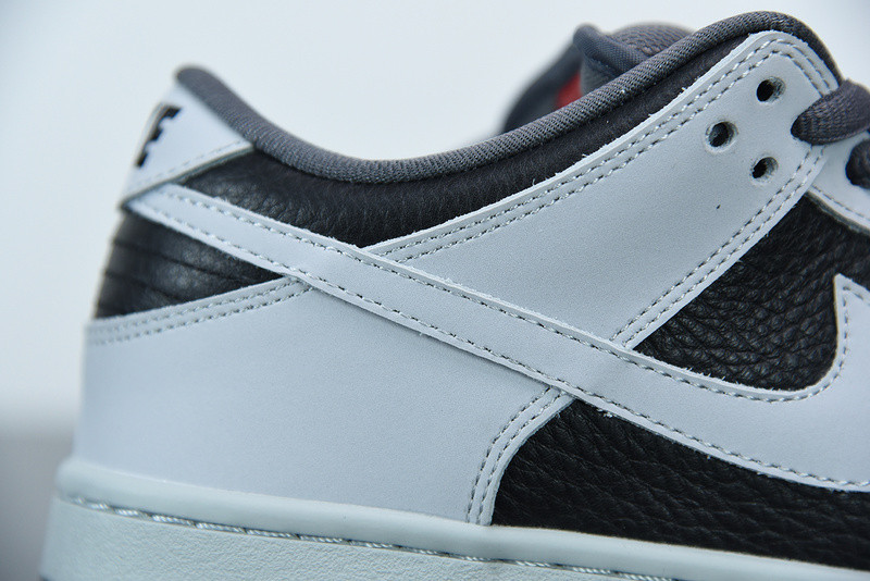 ATLAS X DUNK LOW PREMIUM SB 