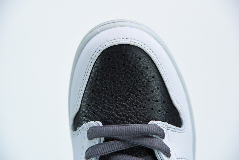 ATLAS X DUNK LOW PREMIUM SB 