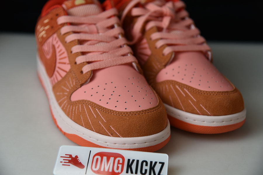 NIKE SB DUNK LOW “WINTER SOLSTICE‘ DO6723-800