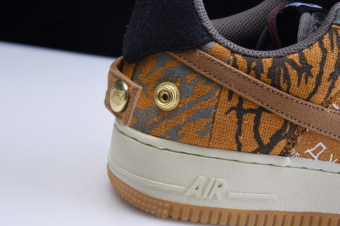 TRAVIS SCOTT NIKE AIR FORCE 1 LOW CN2405-900