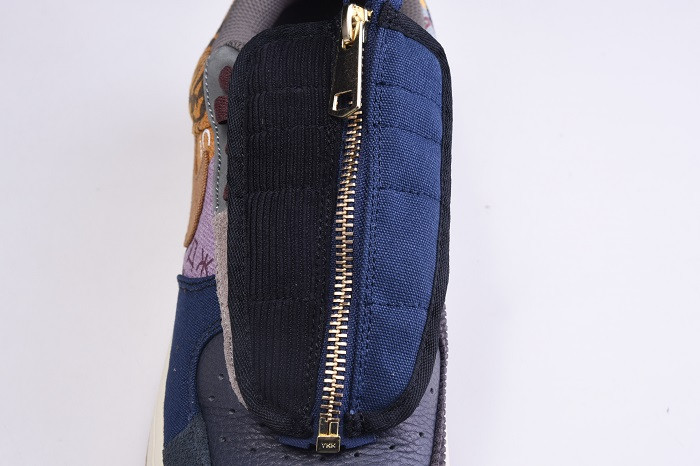 TRAVIS SCOTT NIKE AIR FORCE 1 LOW CN2405-900