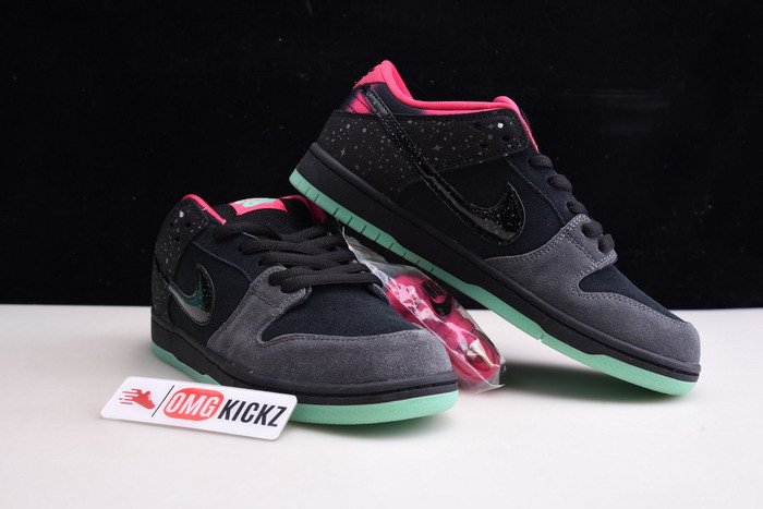 DUNK LOW PREMIUM SB AE QS