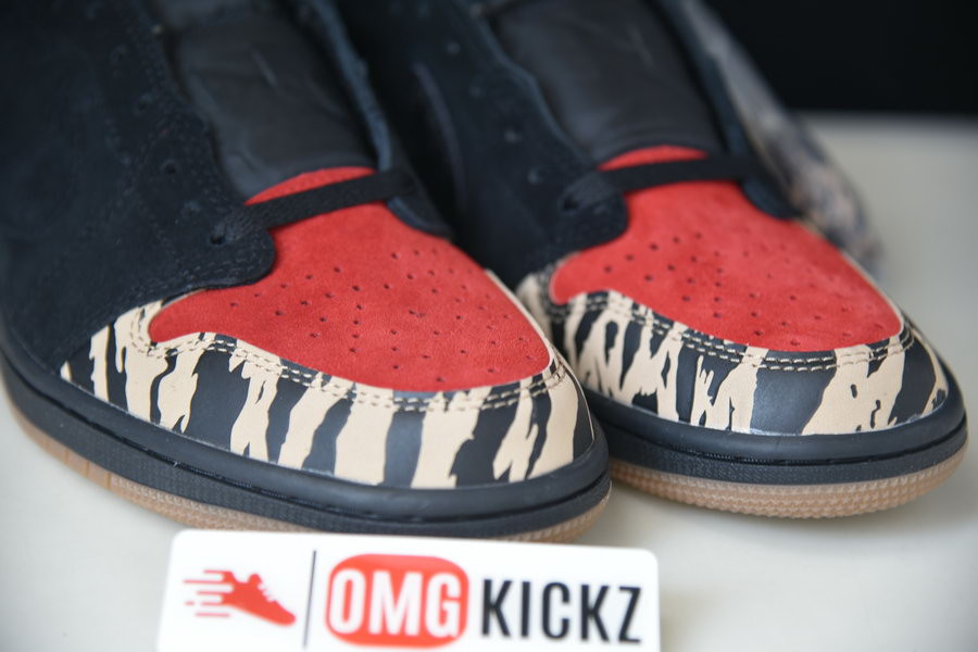 SOLEFLY X AIR JORDDAN 1 LOW