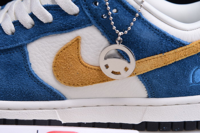 NIKE SB DUNK LOW "80S BUS" CZ6501-100