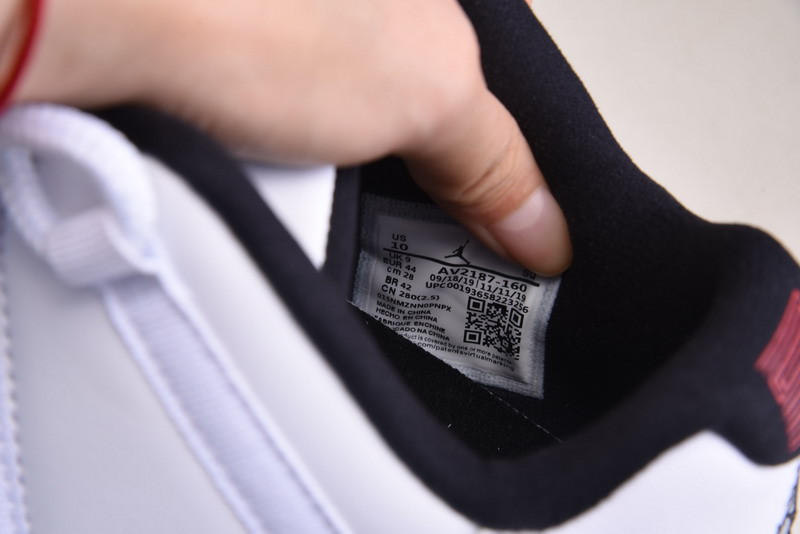 AIR JORDAN 11 RETRO LOW SUEDE "SUEDE" AV2187-160