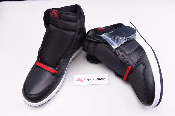 AIR JORDAN 1 SATIN BLACK GYM RED 555088-060