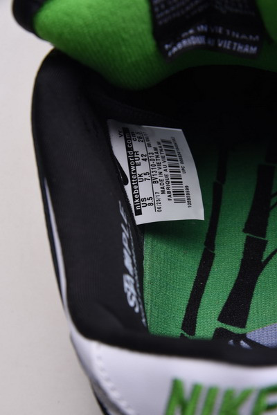NIKE SB DUNK LOW “PANDA PIGEON” BV1310-013