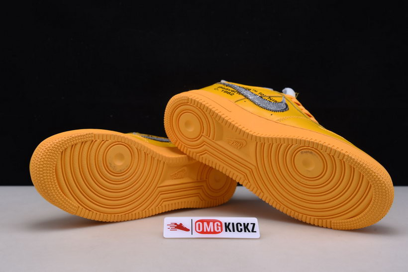 NIKE OF X AIR FORCE 1 LOW UNIVERSITY GOLD DD1876-700