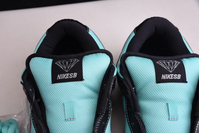 nike dunk low Di*m*nd supply co. "tiffany" 304292-402