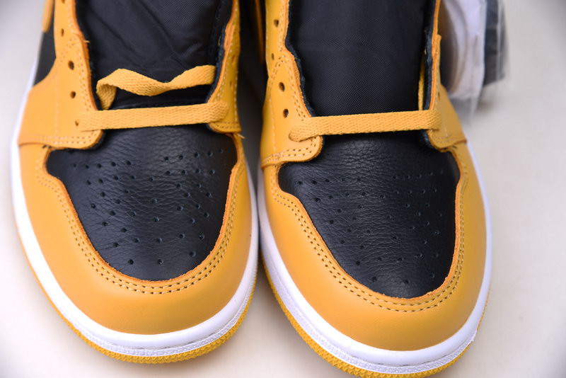AIR JORDAN 1 HIGH OG ‘POLLEN“ 555088-701