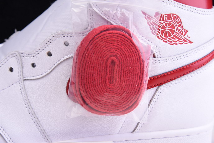 AIR JORDAN 1 RETRO HIGH OG “METALLIC RED” 555088-103