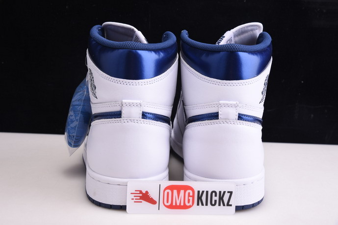 AIR JORDAN 1 RETRO HIGH OG “METALLIC NAVY” 555088-106