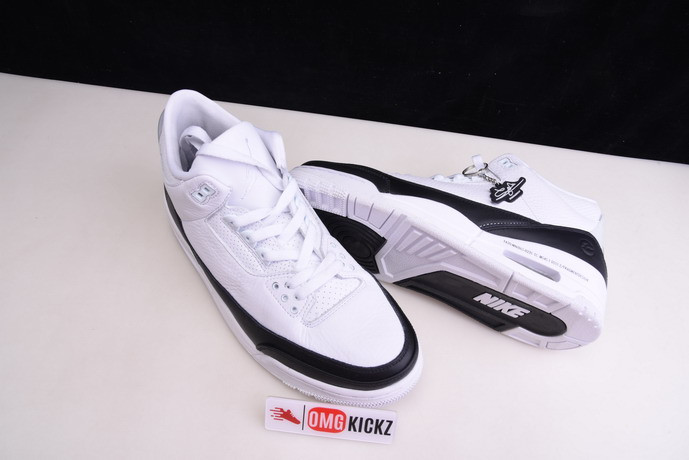 AIR JORDAN 3 SP “WHITE/BLACK DA3595-100
