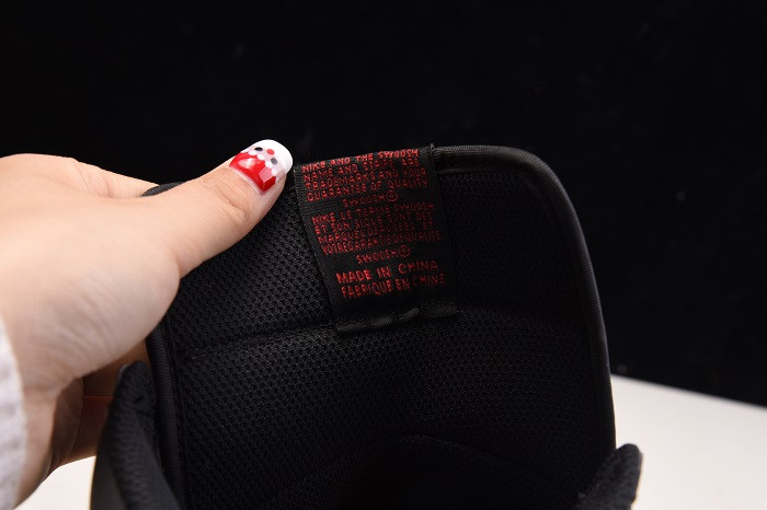 AIR JORDAN 1 HIGH ZOOM “FEARLESS” BV0006-900