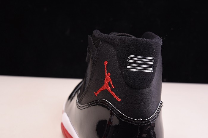 AIR JORDAN 11 BRED 2019 378037-061