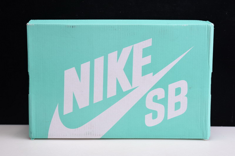 NIKE SB DUNK LOW TRD "SUMMIT WHITE" AR0778-110