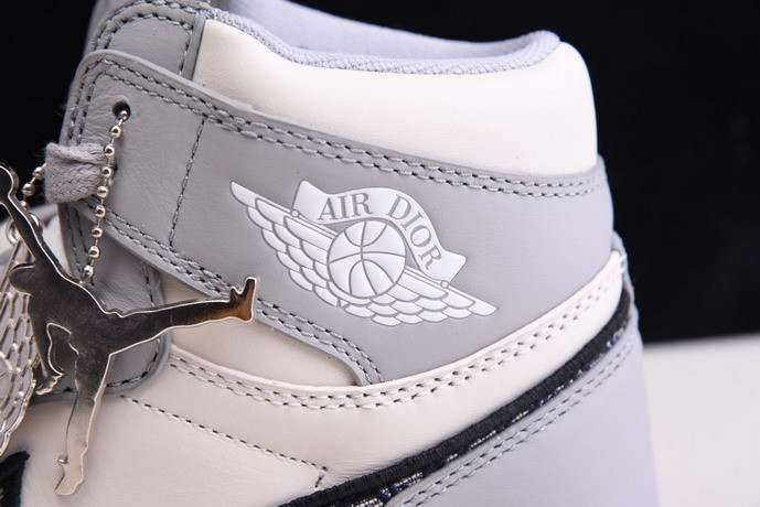 DIO* X AIR JORDAN 1 HIGH OG CN8607-002