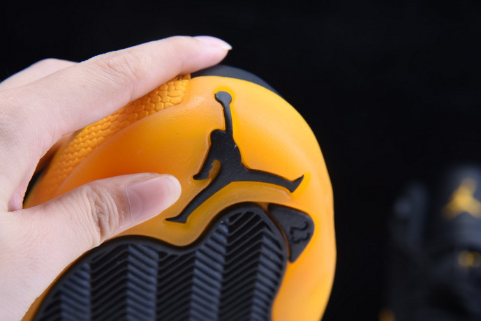 AIR JORDAN 12 “UNIVERSITY GOLD” 130690-070