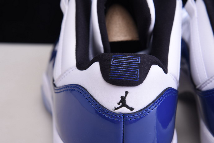 AIR JORDAN 11 LOW WMNS “CONCORD” AH7860-100