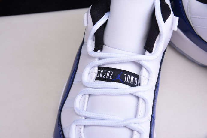 AIR JORDAN 11 LOW WMNS “CONCORD” AH7860-100