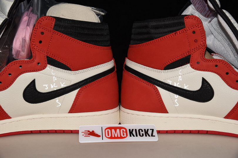 AIR JORDAN 1 RETRO HIGH TRAVIS SCOTT