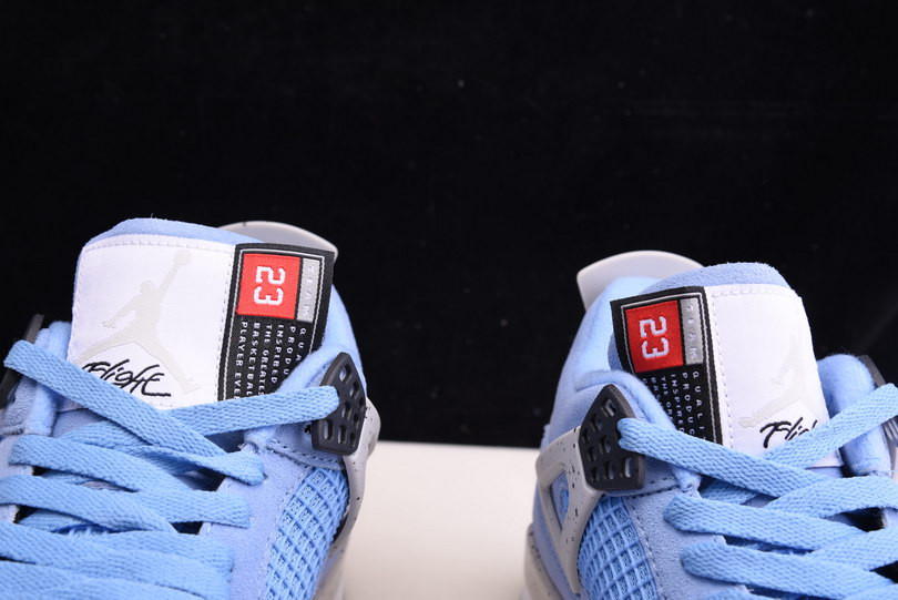 AIR JORDAN 4 “UNIVERSITY BLUE” CT8527-400