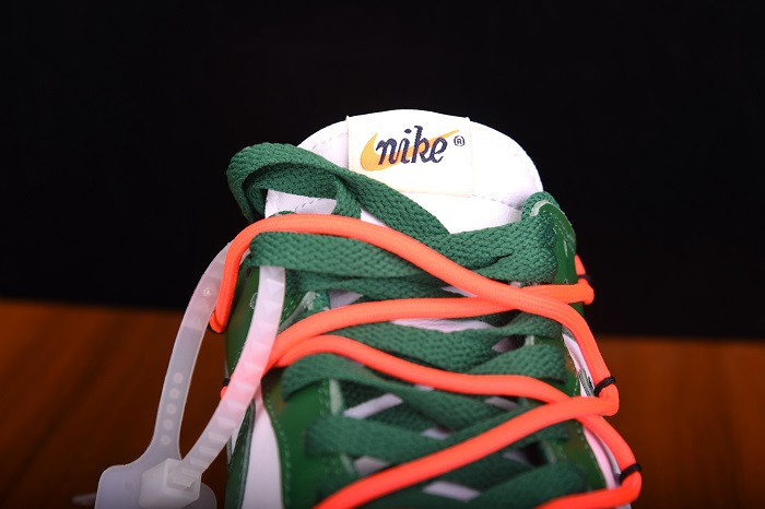OF NIKE DUNK LOW LEATHER GREEN CT0856-100
