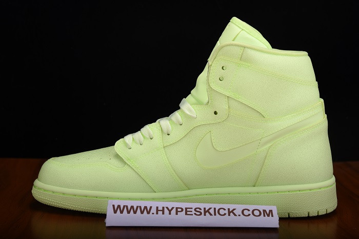 AIR JORDAN 1 HIGH PREMIUM “BARELY VOLT”  AH7389-700