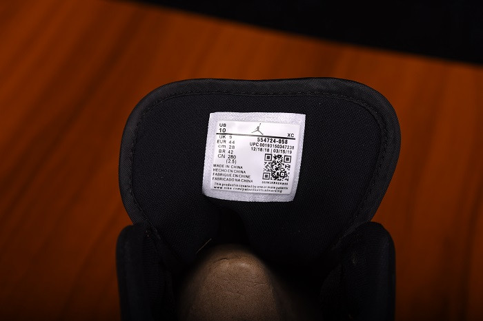 AIR JORDAN 1 MID “SHATTERED BACKBOARD”  554724-058