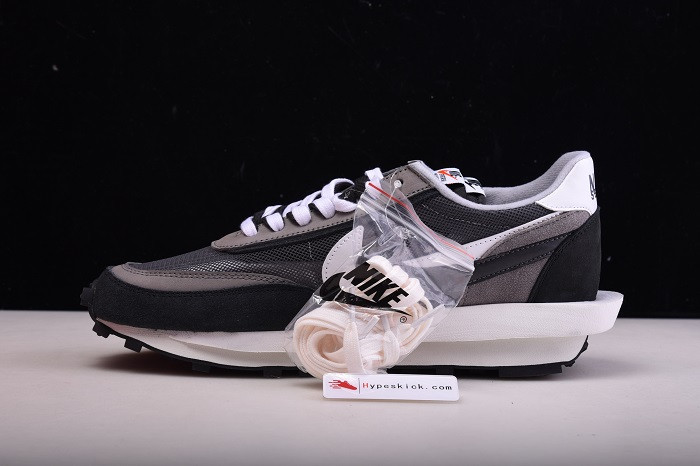 NIKE SACAI X LDV WAFFLE DAYBREAK BV0073-001