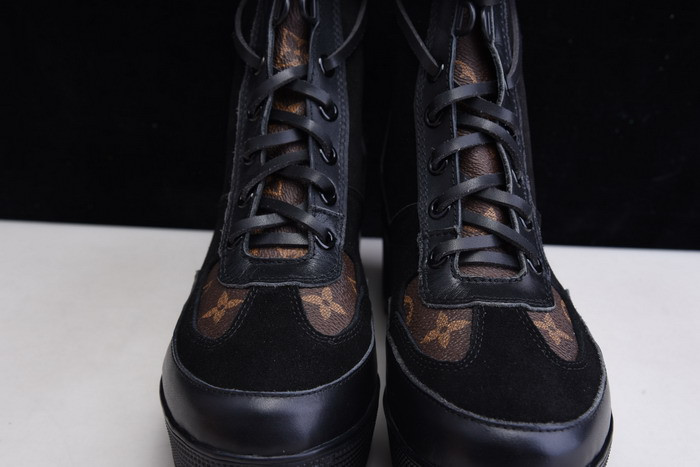 LVT BOOTS