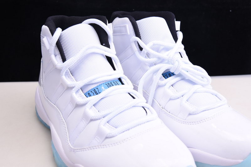 AIR JORDAN 11 RETRO "LEGEND BLUE" 378037-117