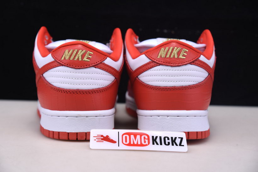 NIKE SB DUNK LOW Supreme X NIKE RED DH3228-161