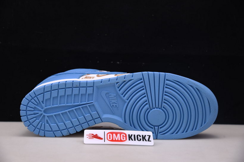 NIKE SB DUNK LOW Supreme X NIKE DH3228-141
