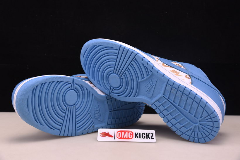 NIKE SB DUNK LOW Supreme X NIKE DH3228-141