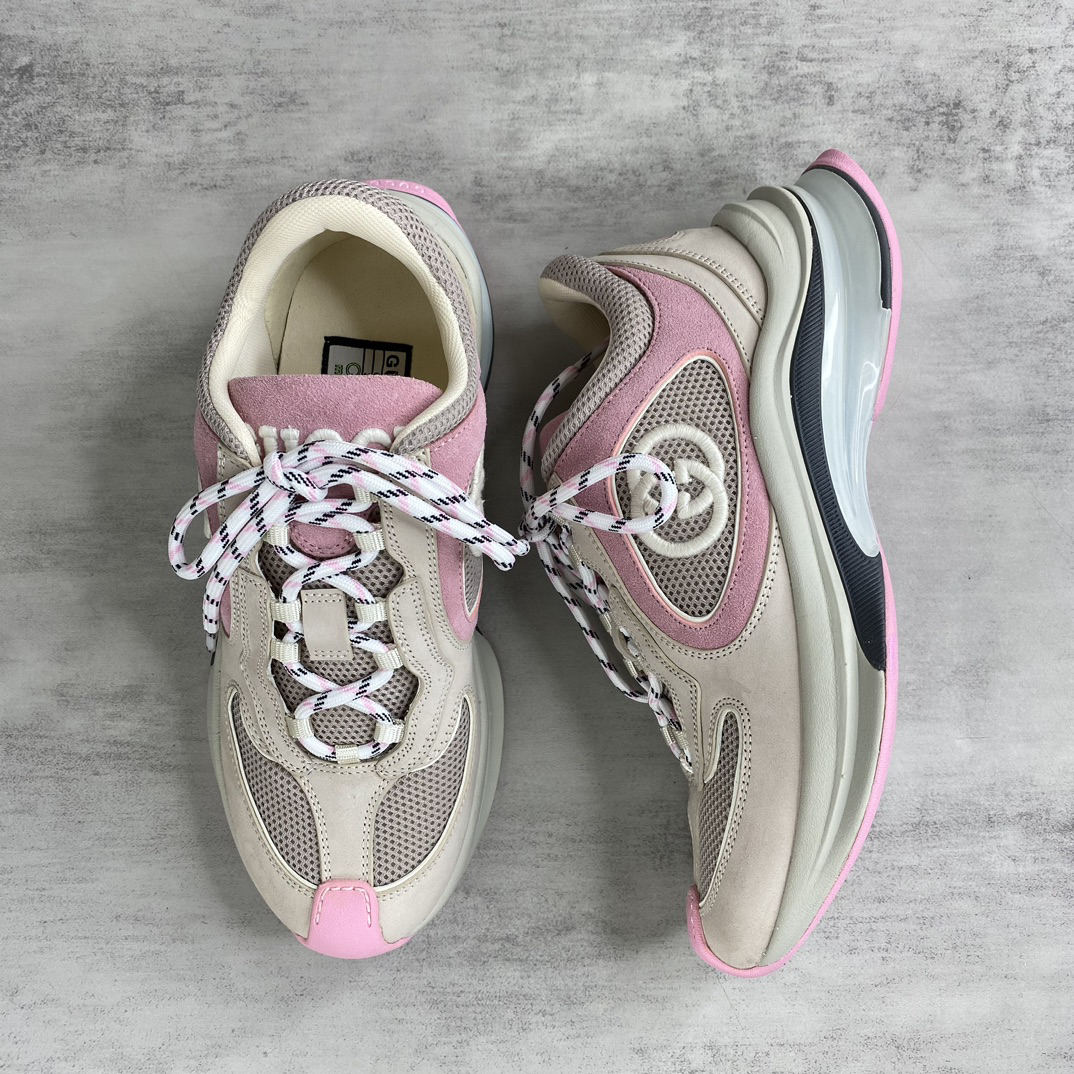 G*u*i sneaker