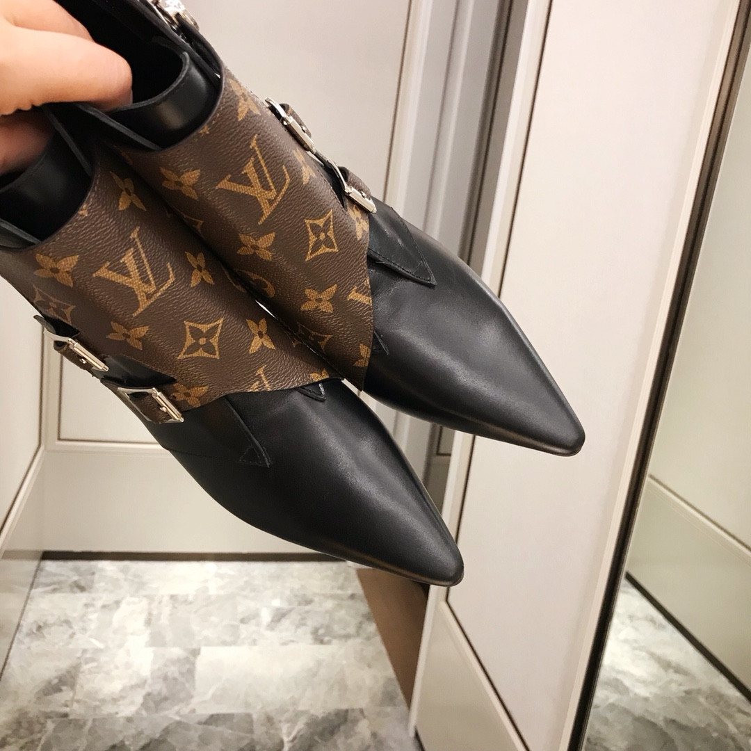 LVT BOOTS