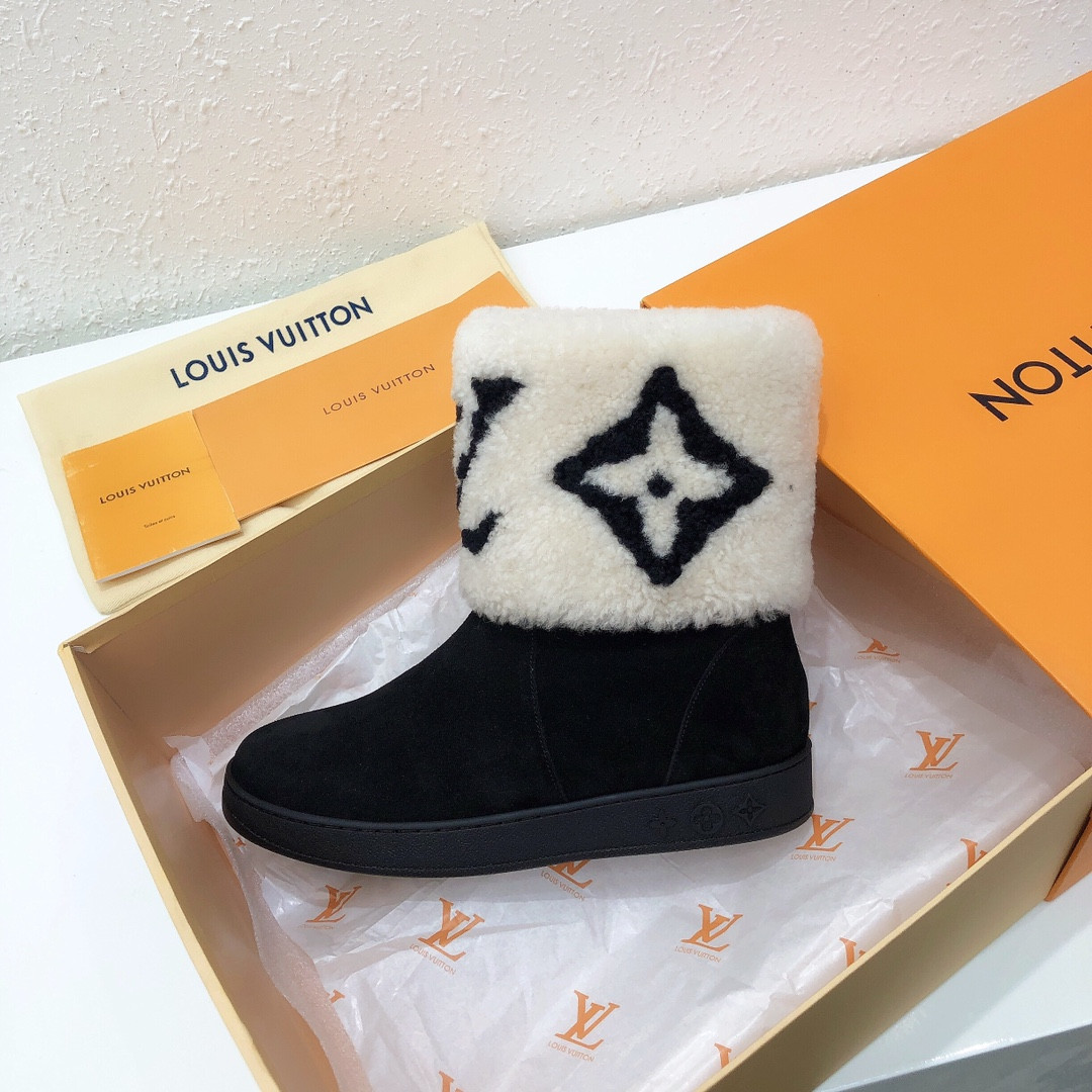 LVT BOOTS
