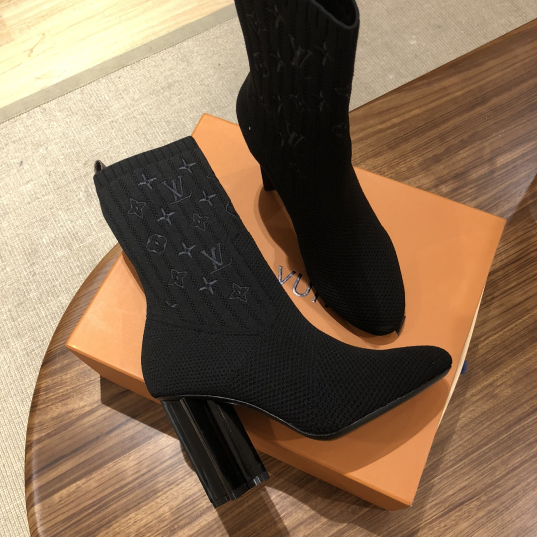 LVT BOOTS