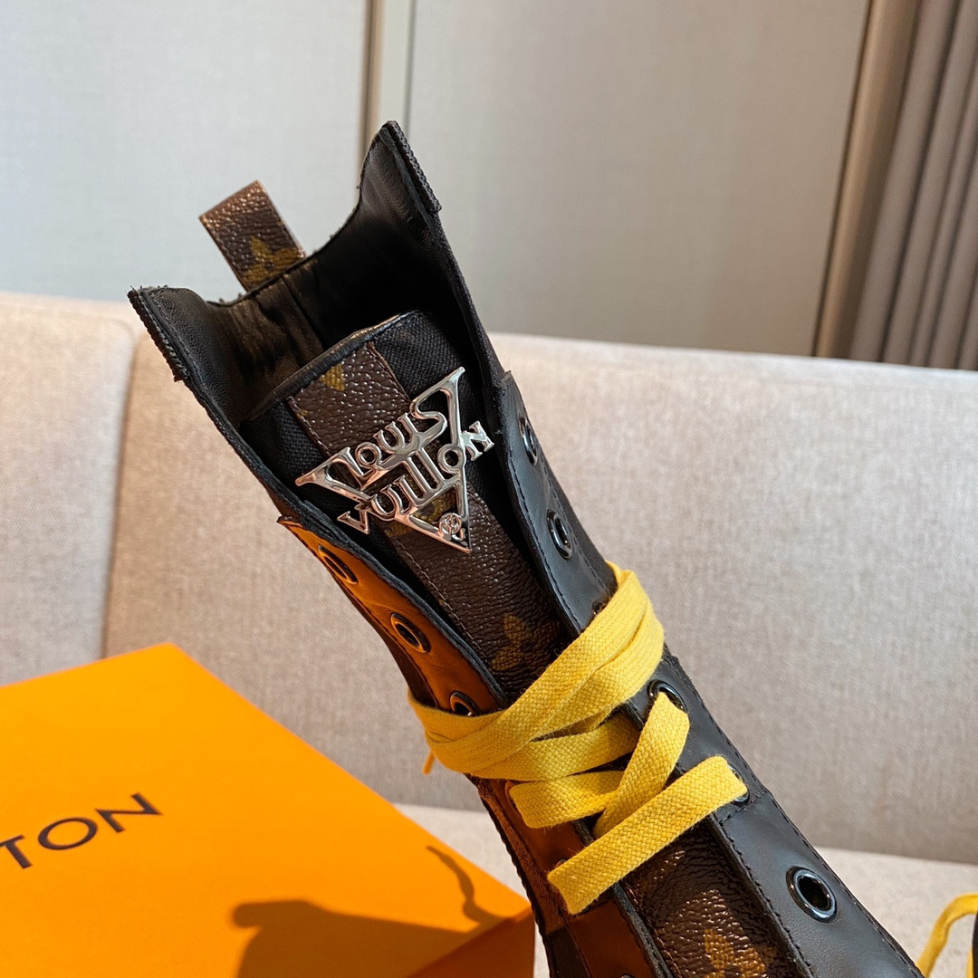 LVT BOOTS