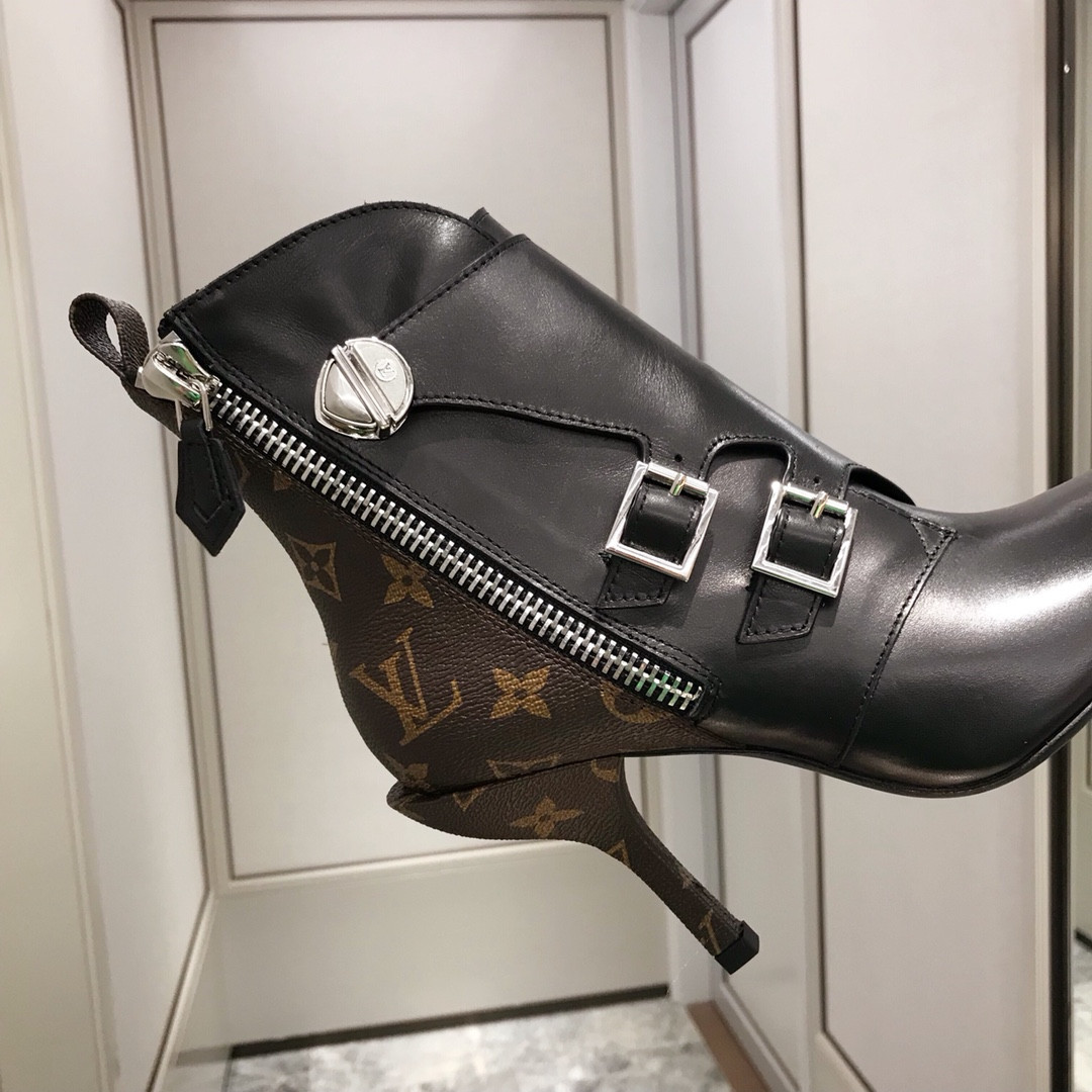 LVT BOOTS