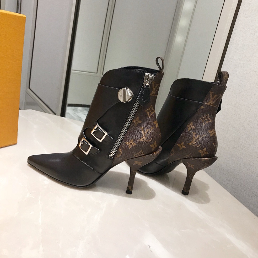 LVT BOOTS
